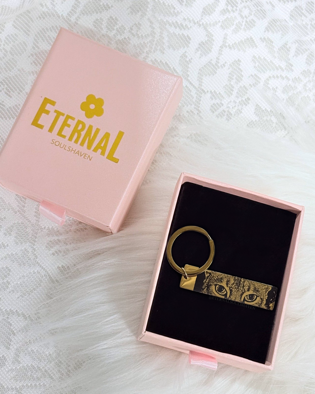 Custom Engraved Eyes Keychain